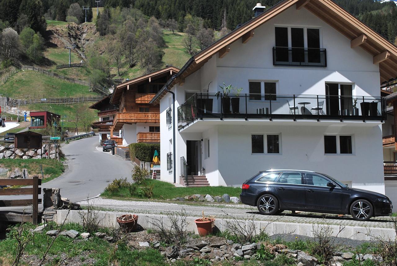 Haus Kissel Apartment Saalbach-Hinterglemm Exterior photo